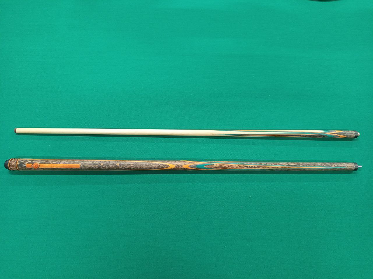 Кий Пирамида #29 змеиное дерево, цветной граб.