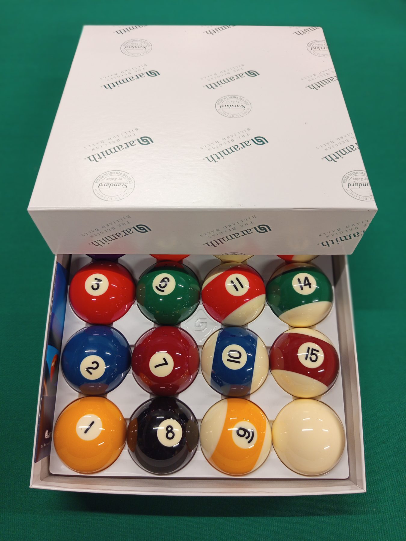 Бильярдные шары Aramith pool 57,2mm 